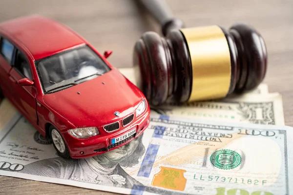 Car Crash Lawyer Chicago to Maximize Settlement Offers