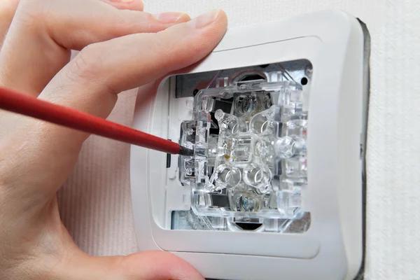 Vancouver Electrical Repair Technicians Dedicated to Safety and Precision